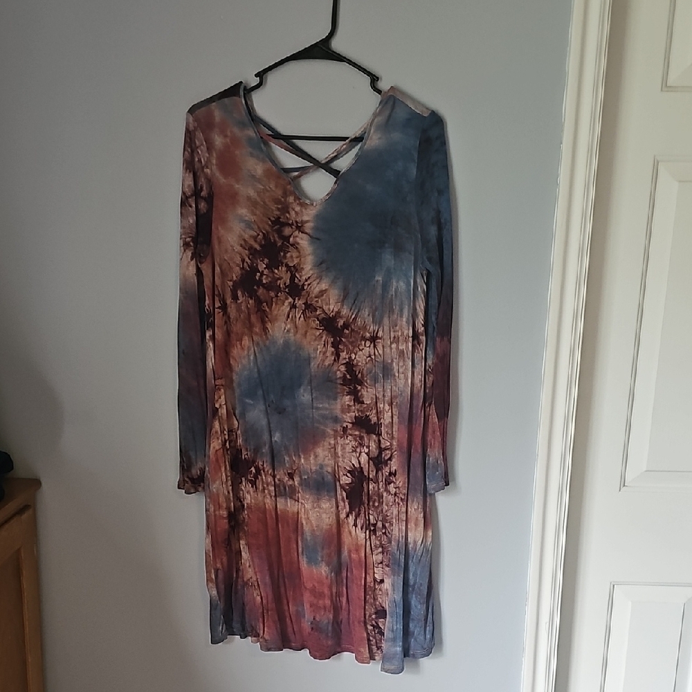 ODDY Blue and Purple Long Sleeve V-Neck Sundress